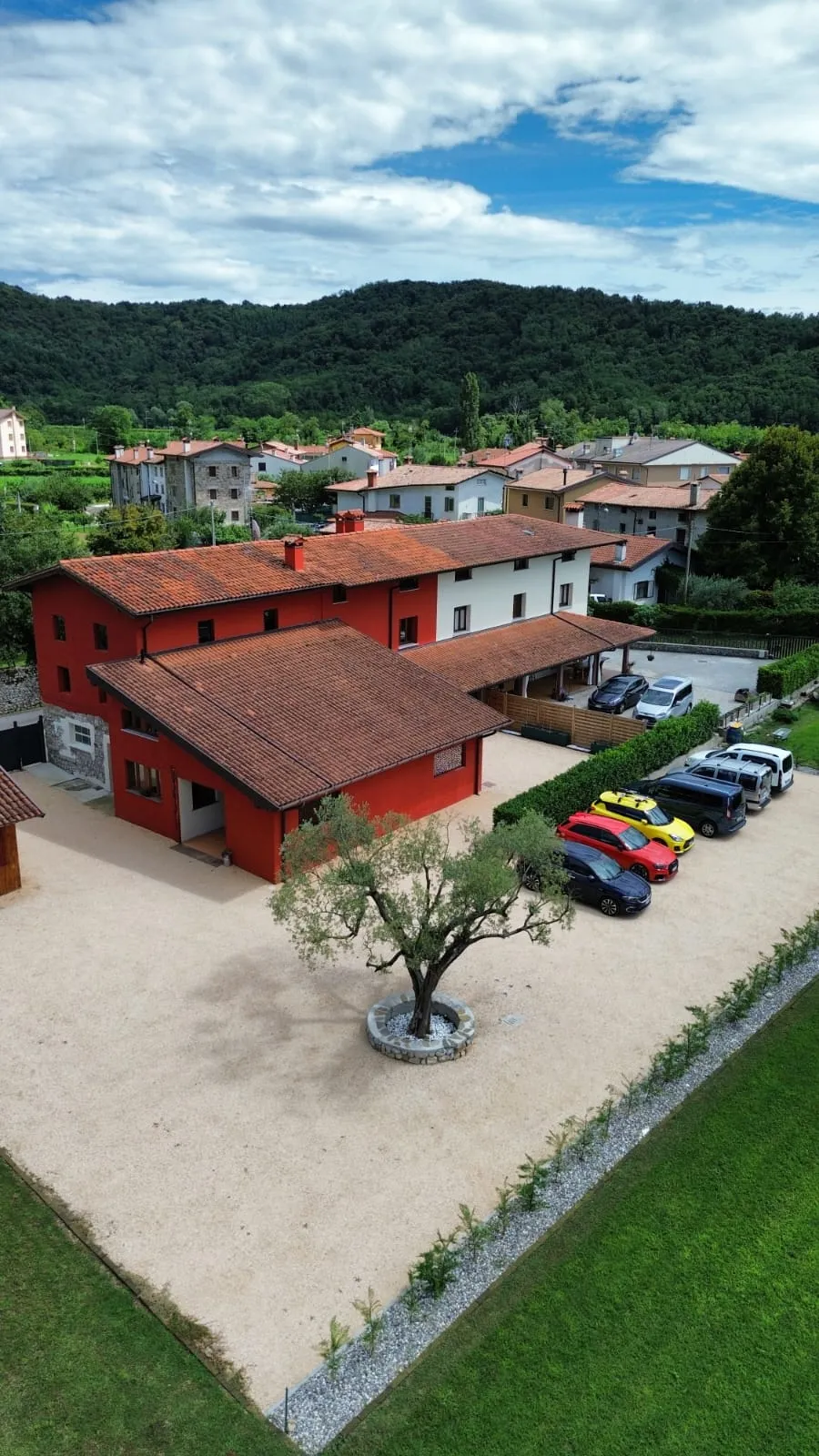 Parcheggio privato gratuito — Dolce Vita Guest House, Torreano